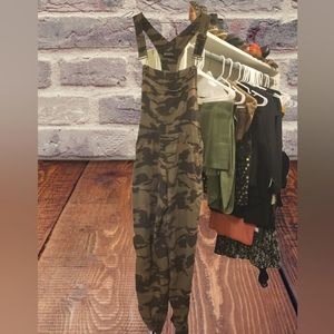 Camo Jumpsuit Romper Women's Medium Sound/Style Camoflauge